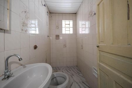 Casa para alugar com 70m², 1 quarto e sem vagaBanheiro