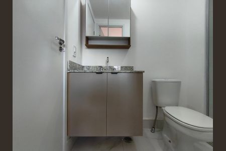 Apartamento para alugar com 40m², 2 quartos e sem vagaBanheiro