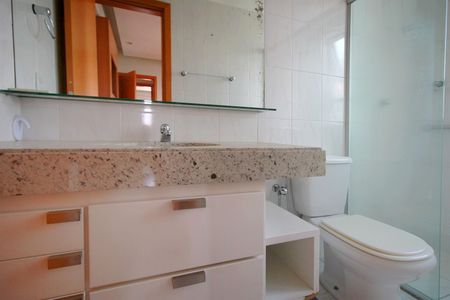 Apartamento à venda com 78m², 3 quartos e 2 vagasBanheiro da Suíte