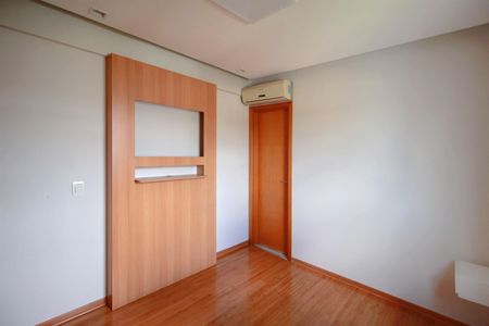 Apartamento à venda com 78m², 3 quartos e 2 vagasSuíte