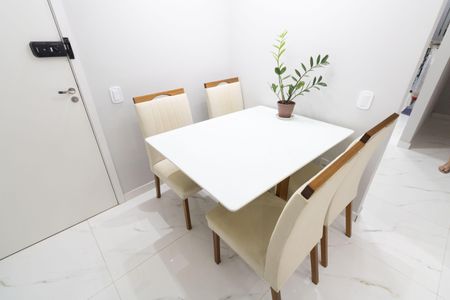 Sala de apartamento para alugar com 2 quartos, 80m² em Guaratiba, Rio de Janeiro
