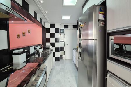 Apartamento à venda com 104m², 3 quartos e 2 vagasCozinha