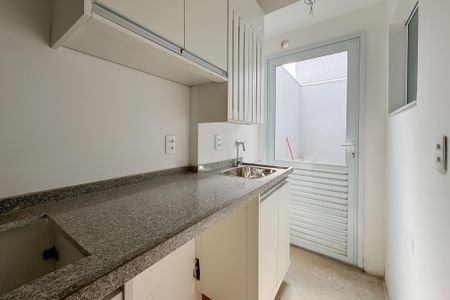 Apartamento à venda com 31m², 1 quarto e sem vaga Apartamento à venda com 31m², 1 quarto e sem vagaÁrea de Serviço