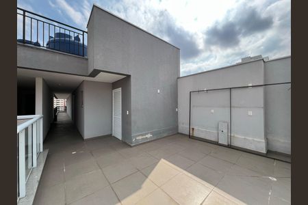 Apartamento à venda com 33m², 1 quarto e sem vagaÁrea comum