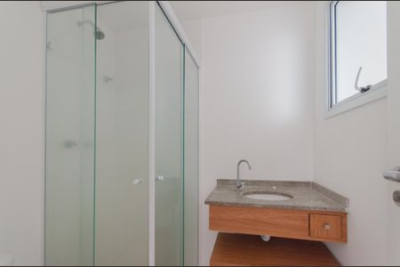 Banheiro de apartamento à venda com 1 quarto, 33m² em Vila Dom Pedro I, São Paulo