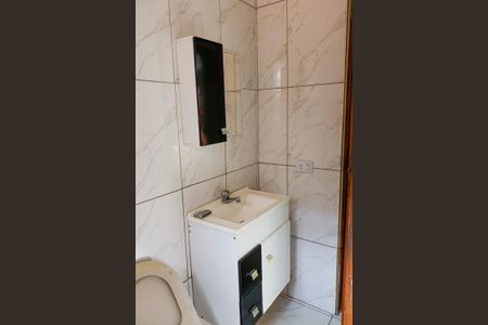Casa à venda com 200m², 2 quartos e 1 vaga Casa à venda com 200m², 2 quartos e 1 vagaBanheiro 2