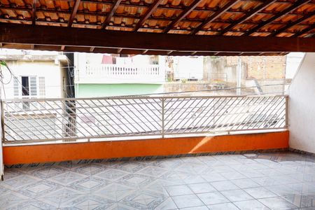 Casa à venda com 200m², 2 quartos e 1 vaga Casa à venda com 200m², 2 quartos e 1 vagaSacada