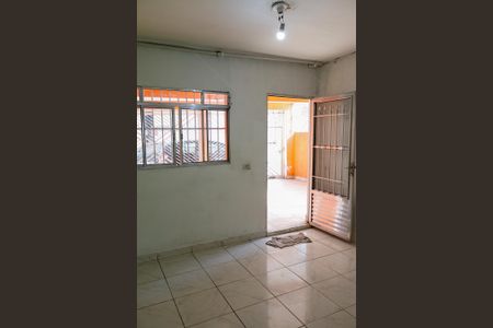 sala de casa à venda com 2 quartos, 200m² em Parque das Bandeiras, Osasco
