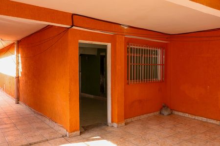 Casa à venda com 200m², 2 quartos e 1 vaga Casa à venda com 200m², 2 quartos e 1 vagaGaragem