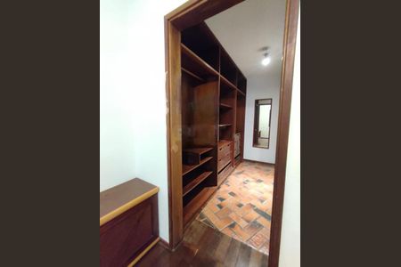Casa à venda com 466m², 5 quartos e 4 vagas