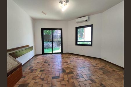 Casa à venda com 466m², 5 quartos e 4 vagas