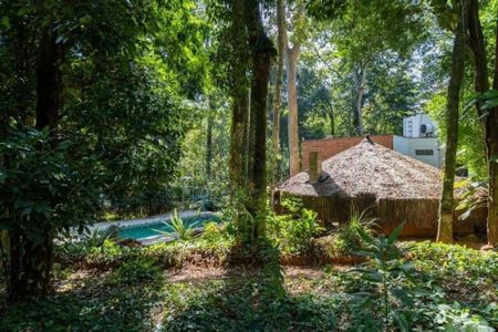 Casa à venda com 466m², 5 quartos e 4 vagas