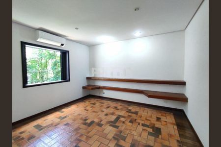 Casa à venda com 466m², 5 quartos e 4 vagas