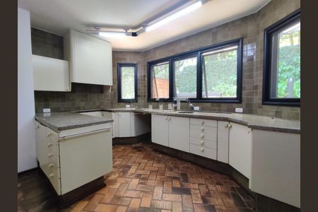 Casa à venda com 466m², 5 quartos e 4 vagas