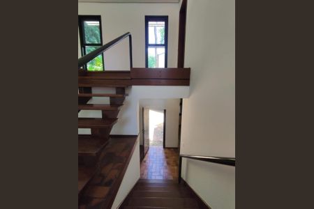 Casa à venda com 466m², 5 quartos e 4 vagas