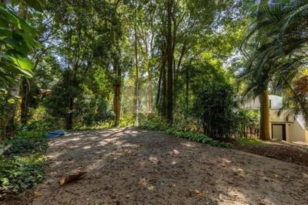 Casa à venda com 466m², 5 quartos e 4 vagas