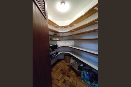 Casa à venda com 466m², 5 quartos e 4 vagas