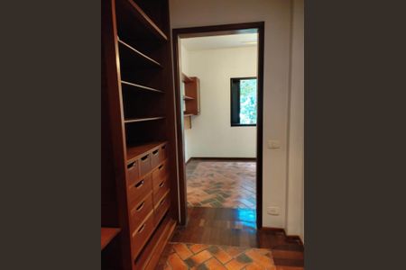 Casa à venda com 466m², 5 quartos e 4 vagas