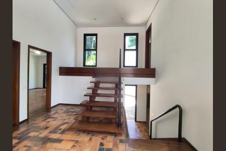 Casa à venda com 466m², 5 quartos e 4 vagas