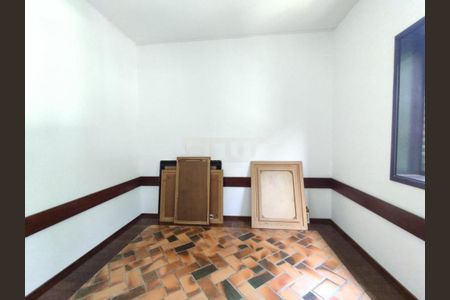 Casa à venda com 466m², 5 quartos e 4 vagas