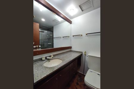 Casa à venda com 466m², 5 quartos e 4 vagas
