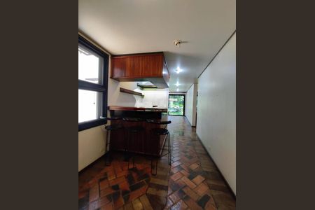 Casa à venda com 466m², 5 quartos e 4 vagas