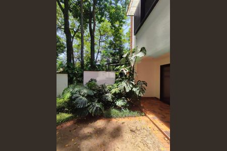 Casa à venda com 466m², 5 quartos e 4 vagas