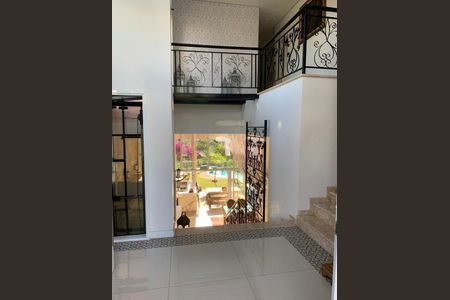 Casa à venda com 330m², 4 quartos e 4 vagas