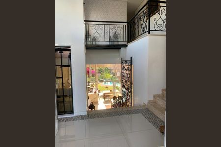 Casa à venda com 330m², 4 quartos e 4 vagas