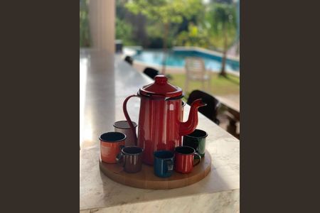 Casa à venda com 330m², 4 quartos e 4 vagas
