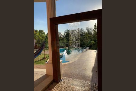 Casa à venda com 330m², 4 quartos e 4 vagas