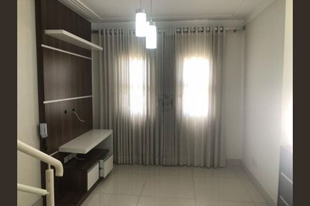 Casa à venda com 3 quartos, 250m² em Vila Marieta, Campinas