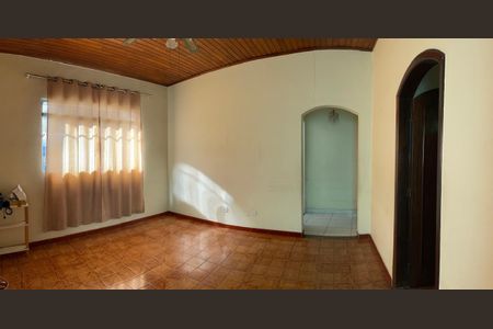 Casa à venda com 2 quartos, 120m² em Quarta Parada, São Paulo