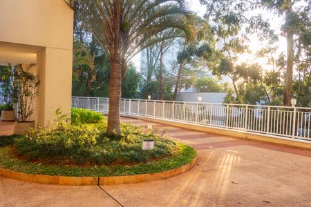 Apartamento para alugar com 124m², 3 quartos e 2 vagas Apartamento para alugar com 124m², 3 quartos e 2 vagasÁrea comum