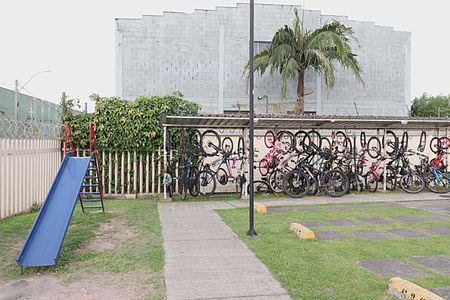 Apartamento à venda com 40m², 2 quartos e 1 vagaÁrea Comum - Playground