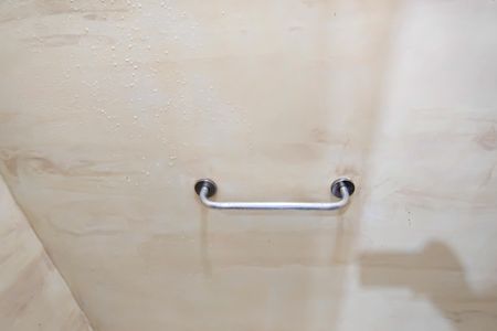 Casa de condomínio à venda com 240m², 3 quartos e 3 vagas Casa de condomínio à venda com 240m², 3 quartos e 3 vagasSuíte Banheiro