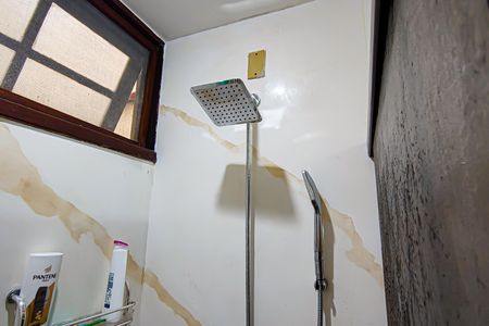 Casa de condomínio à venda com 240m², 3 quartos e 3 vagas Casa de condomínio à venda com 240m², 3 quartos e 3 vagasBanheiro