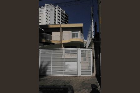Fachada de casa para alugar com 3 quartos, 200m² em Jardim Avelino, São Paulo