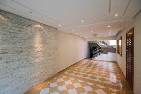 Sala de casa para alugar com 3 quartos, 200m² em Jardim Avelino, São Paulo