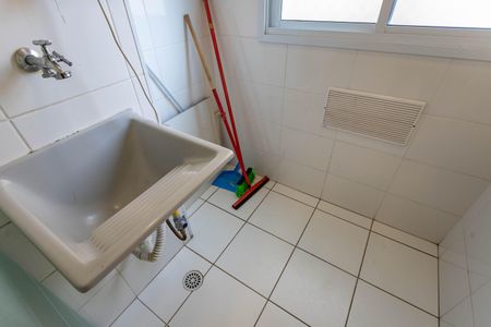 Apartamento à venda com 45m², 2 quartos e 1 vagaÁrea de serviço