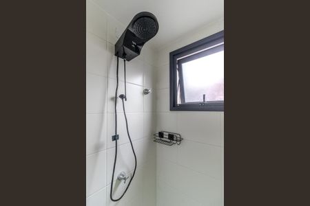 Banheiro de kitnet/studio para alugar com 1 quarto, 29m² em Vila Buarque, São Paulo