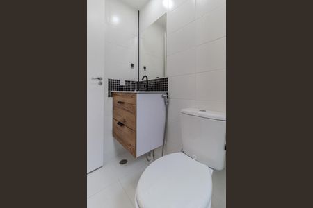 Studio para alugar com 29m², 1 quarto e sem vaga Studio para alugar com 29m², 1 quarto e sem vagaBanheiro