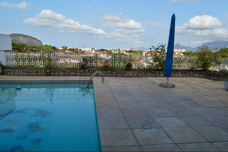 Casa de condomínio à venda com 478m², 6 quartos e 3 vagasPiscina