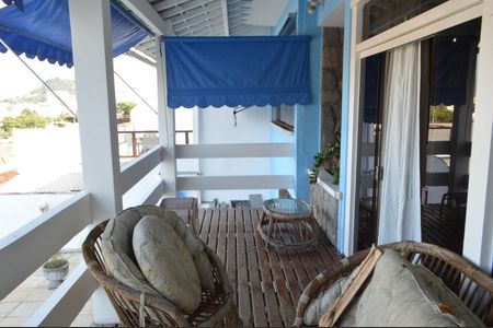 Casa de condomínio à venda com 478m², 6 quartos e 3 vagasVaranda da Sala