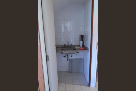 Casa de condomínio à venda com 478m², 6 quartos e 3 vagasLavabo do Escritório