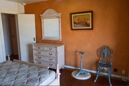 Casa de condomínio à venda com 478m², 6 quartos e 3 vagasSuíte 3