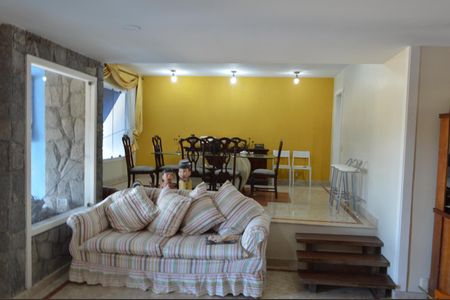 Sala de Jantar de casa de condomínio para alugar com 6 quartos, 478m² em Anil, Rio de Janeiro