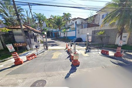 Casa de condomínio à venda com 478m², 6 quartos e 3 vagasFachada