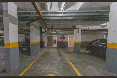 Apartamento à venda com 237m², 4 quartos e 2 vagas Apartamento à venda com 237m², 4 quartos e 2 vagasFoto 78