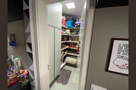 Apartamento à venda com 237m², 4 quartos e 2 vagas Apartamento à venda com 237m², 4 quartos e 2 vagasFoto 13